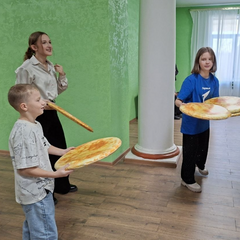 Погружение в мир дружбы и традиций!