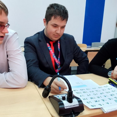 День инвалидов наши студенты приняли участие в увлекательном квесте и разгадали шифр, составленный словами по азбуке Брайля