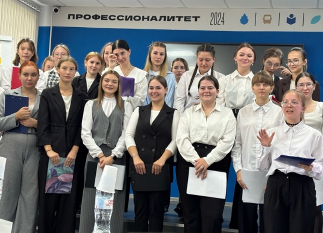 ПЕРВЫЕ ДНИ РЕБЕНКА В ШКОЛЕ