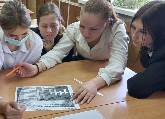 ко Дню дошкольного работника прошло внеклассное мероприятие «Мы по жизни повенчаны с детством»