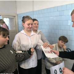 «Чистое дыхание — чистое будущее»: как студенты группы 105 развенчали мифы о «безопасном» парении