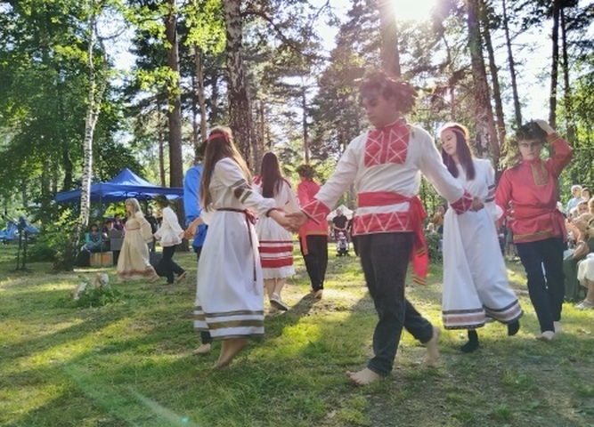 Народный праздник